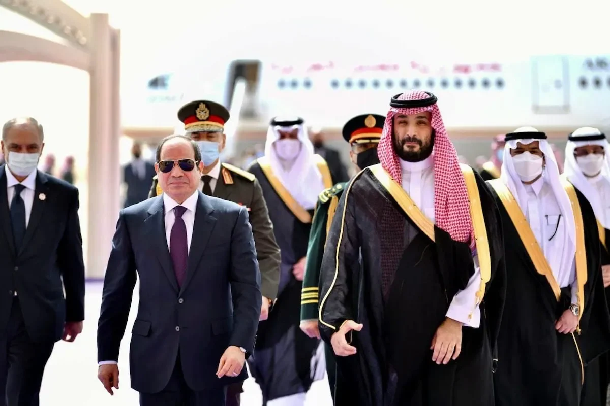 ¿Ha abandonado Arabia Saudí al régimen de Al Sisi?